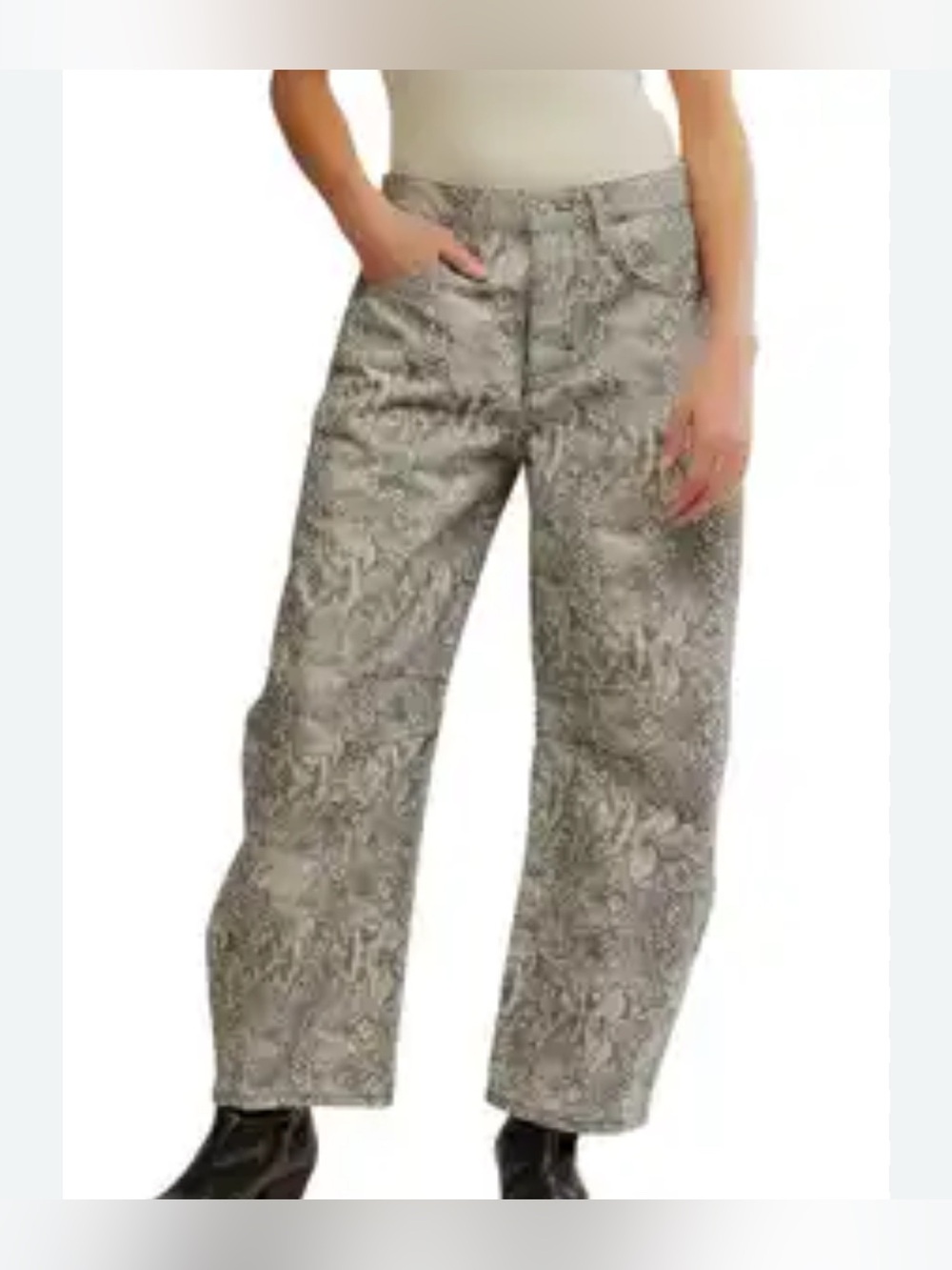 Free People Illusions Patchwork Barrel Leg Marble Pants Jeans size 31